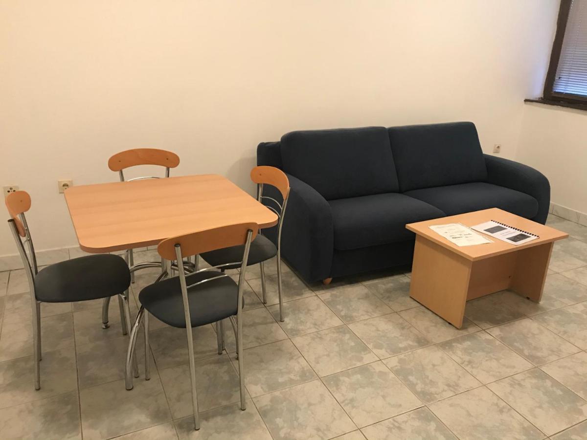 Apartmani Kosuta Tjentiste Eksteriør billede